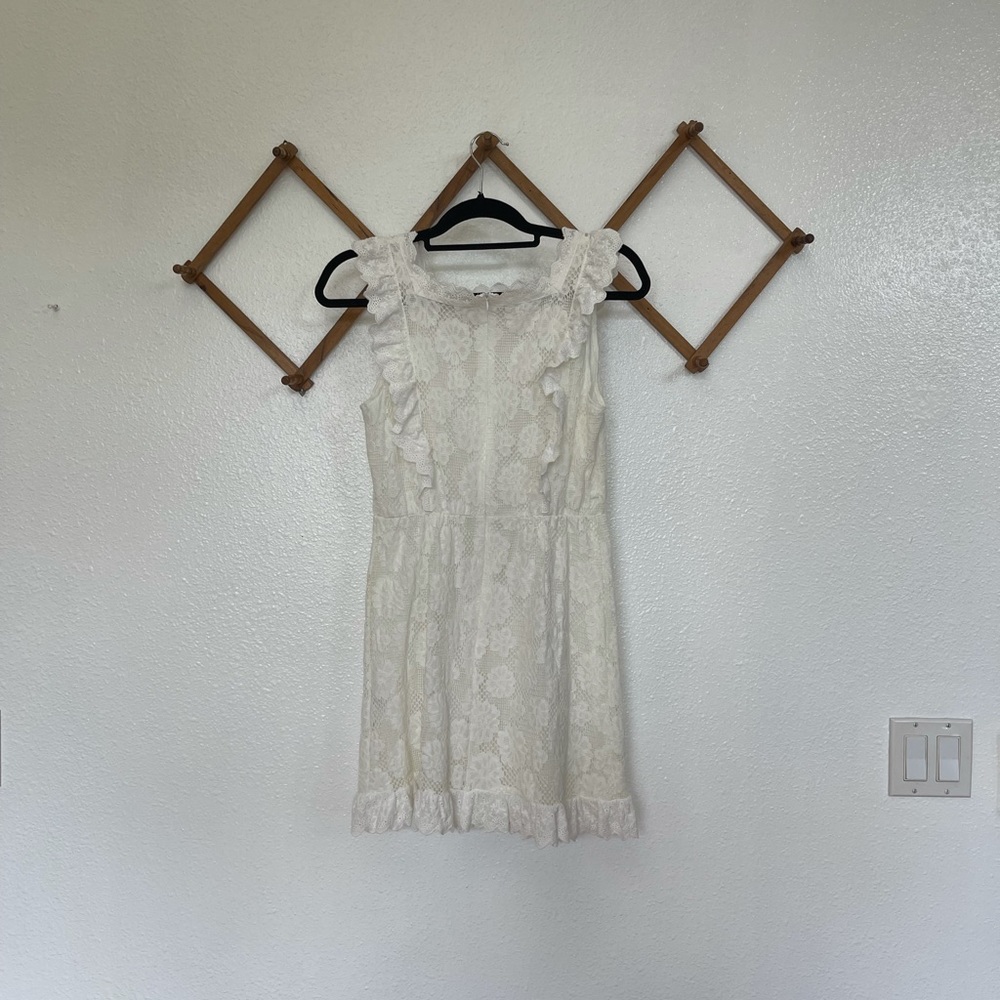 Lace Simplee Mini Dress - Picture 3 of 6